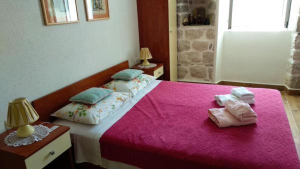 Guest House Dragutinovic ペラスト エクステリア 写真
